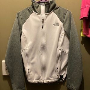 Women’s North Face Zip Up